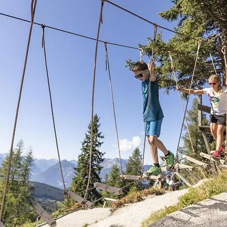 Schlossbergblick アパート *