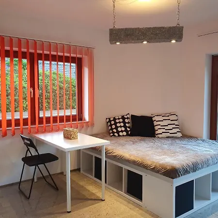 Апартаменты Schlossbergblick Радфельд